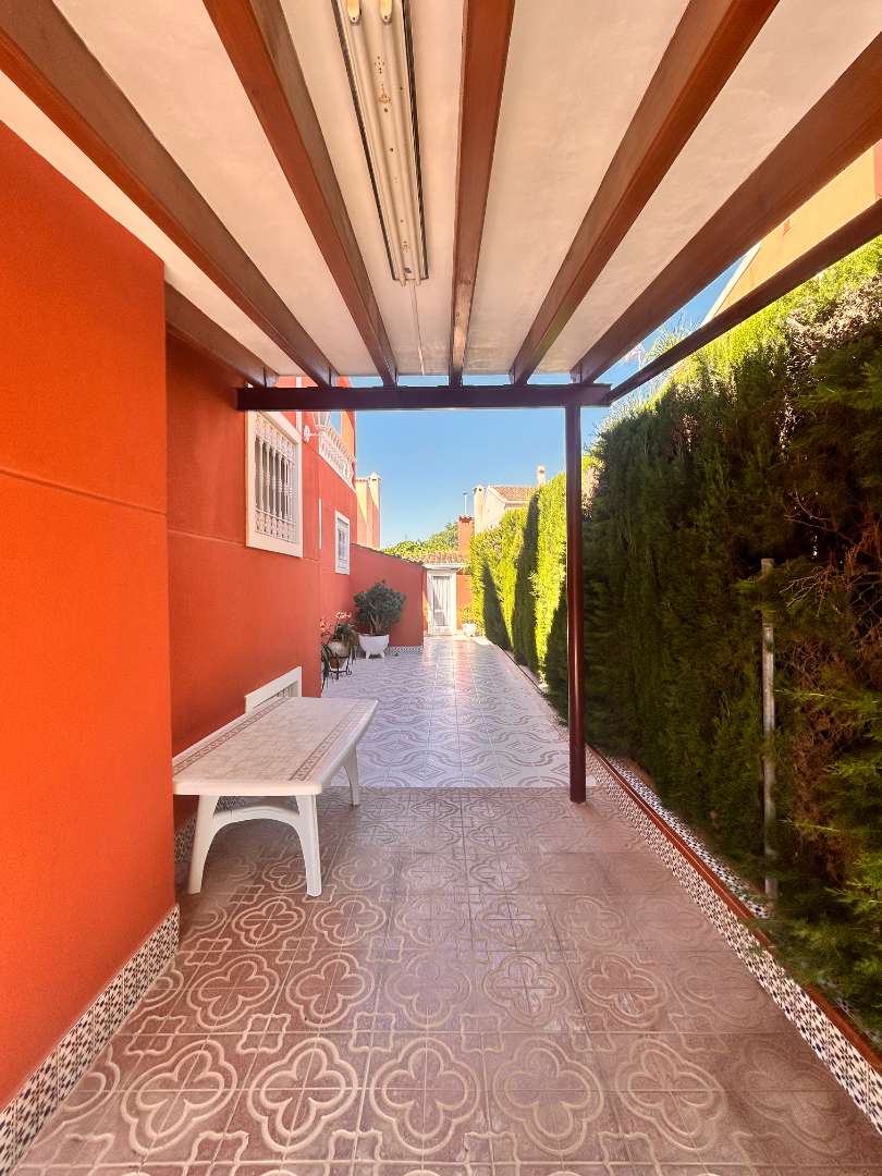 Casa o chalet en venta en Carrer Pino Verde, Valverde — 3